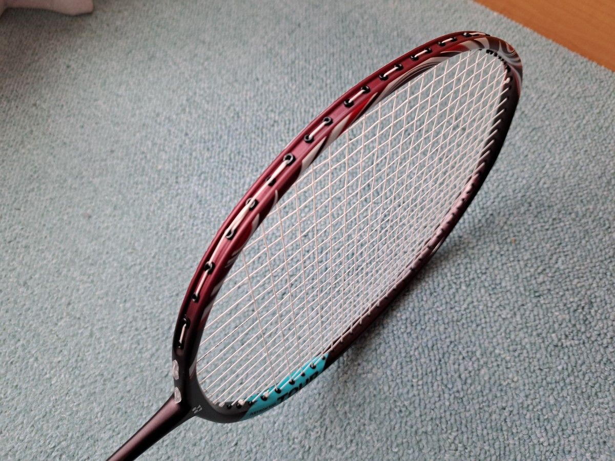 ヨネックス YONEX バドミントンラケット アストロクス100ツアー ヨネックス YONEX バドミントンラケット アストロクス100ツアー