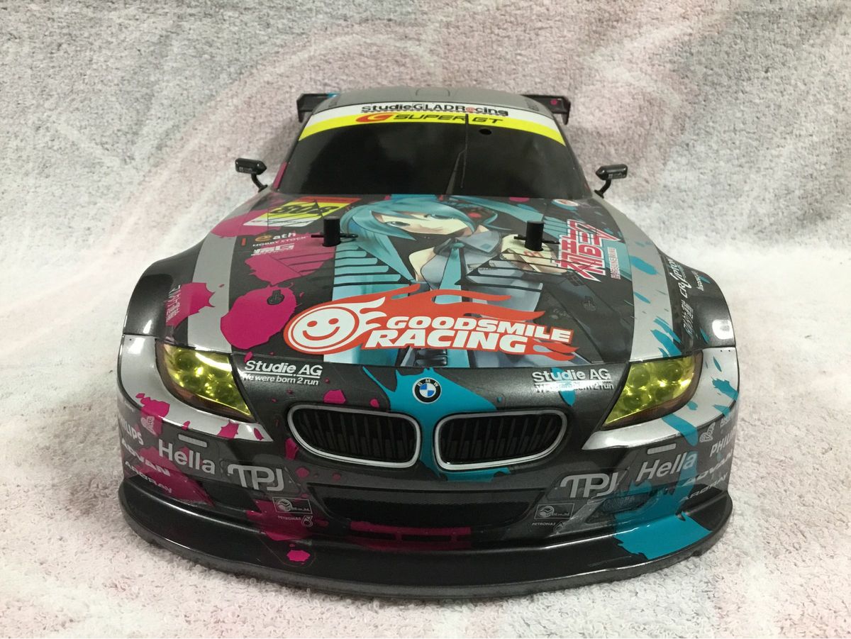 初音ミク studie GLAD BMW Z4 ( TT-01 TYPE- E )タミヤ 1/10 初音ミク studie GLAD BMW Z4 ( TT-01 TYPE- E )タミヤ 1/10
