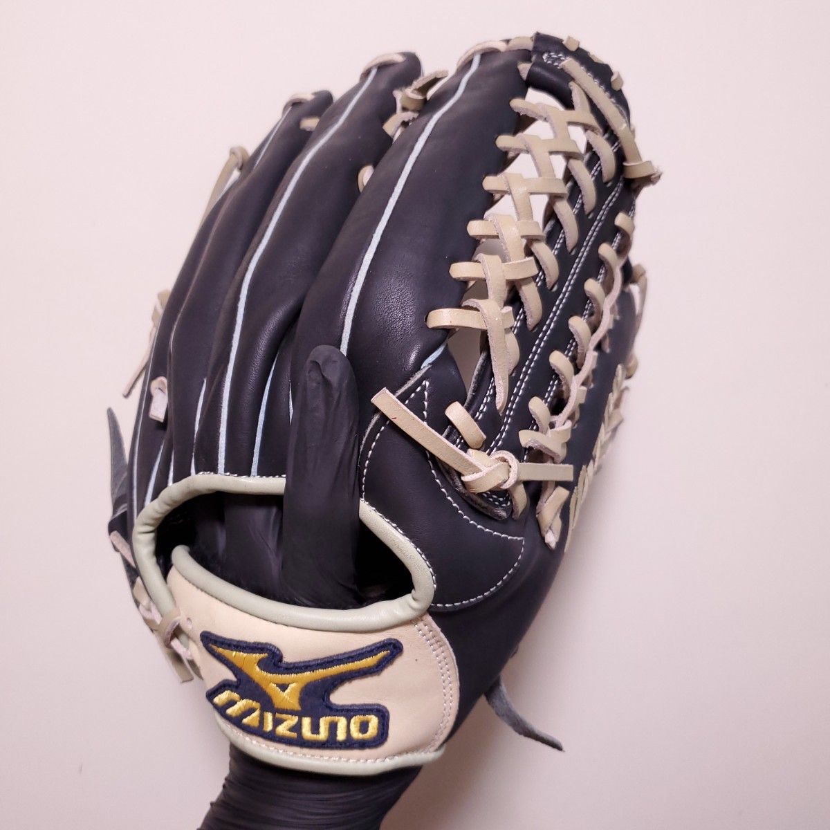 ミズノ 一般軟式 オールラウンド用グラブ MIZUNO サイクロン ミズノ 一般軟式 オールラウンド用グラブ MIZUNO サイクロン