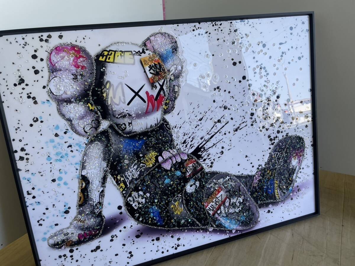 水晶絵 KAWS カウズ コンパニオン アートパネル クリスタル 立体 水晶絵 KAWS カウズ コンパニオン アートパネル クリスタル 立体
