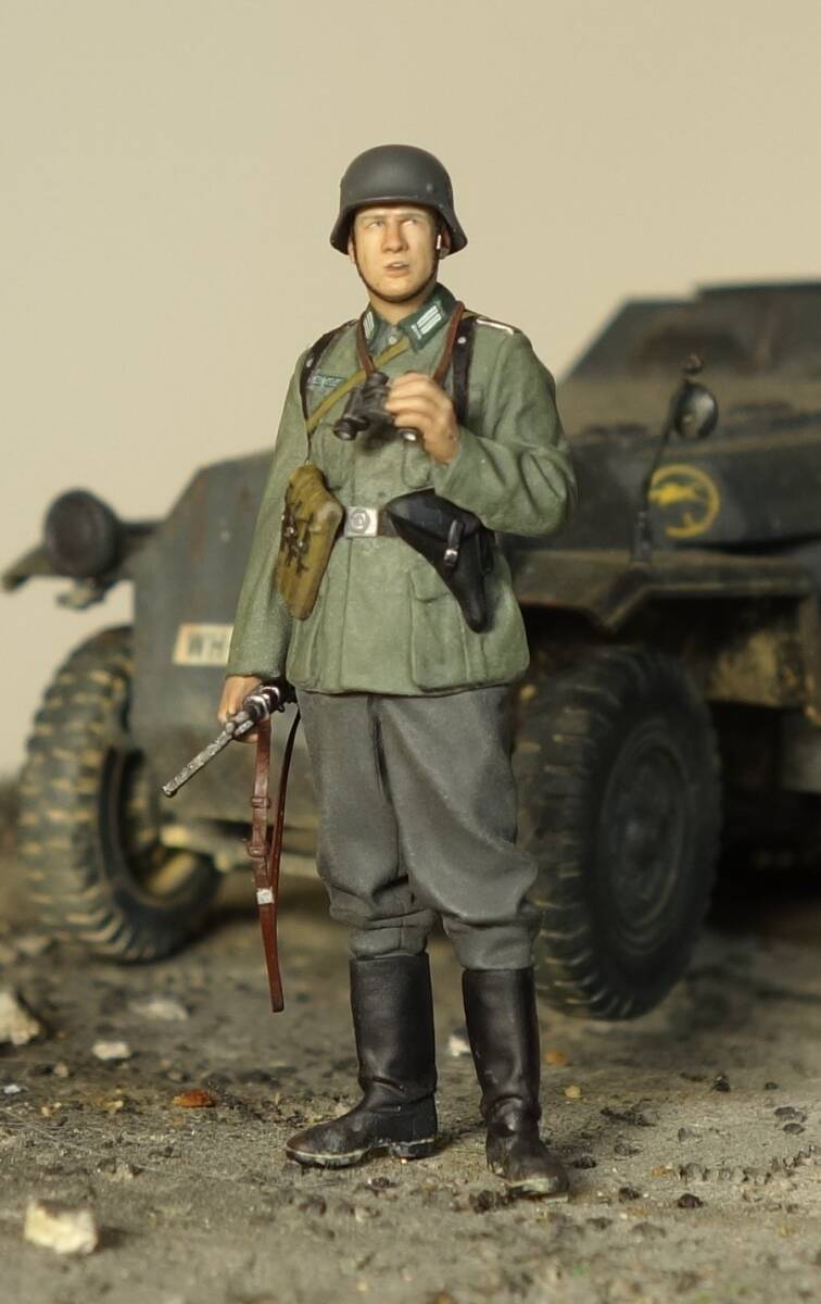 お手頃価格 Yahoo!オークション - タミヤ 1/35MM ドイツ国防軍下士官1体【43 完成品