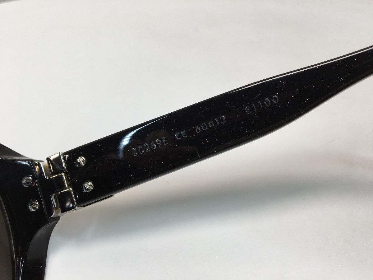 k1125 全体美品 LOUIS VUITTON ルイヴィトン サングラス 黒縁 k1125 全体美品 LOUIS VUITTON ルイヴィトン サングラス 黒縁