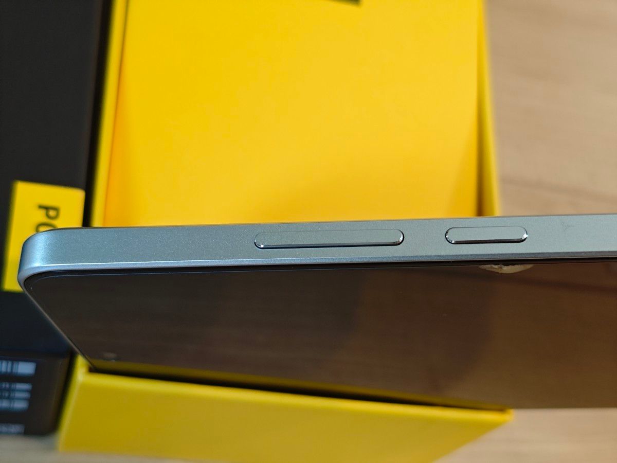 Xiaomi POCO X6 PRO グローバル版 グレー SIMフリー 8GB/256GB Xiaomi POCO X6 PRO グローバル版 グレー SIMフリー 8GB/256GB
