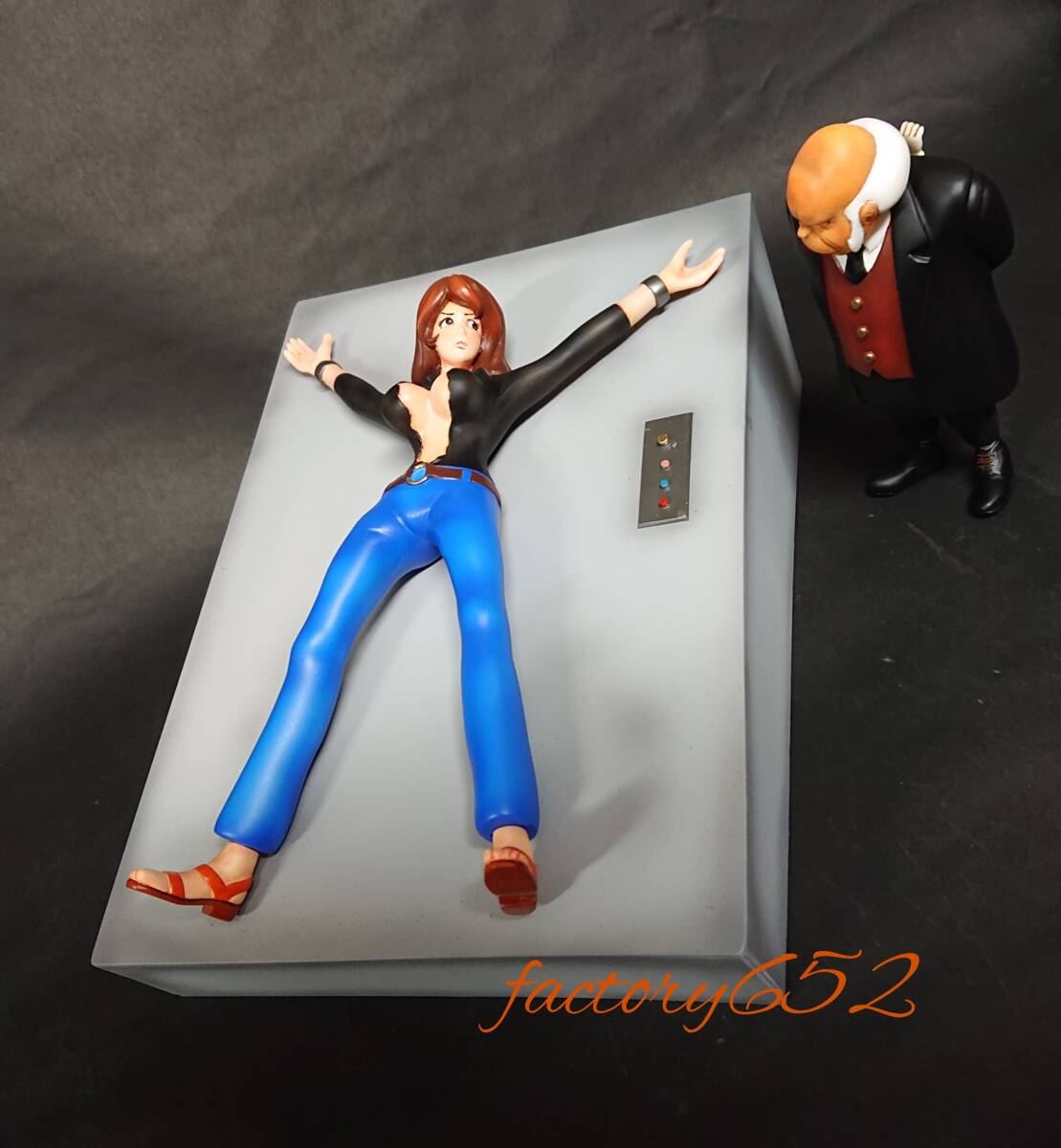 Yahoo!オークション - ルパン三世 峰不二子 ガレージキット Yahoo!オークション - ルパン三世 峰不二子 ガレージキット
