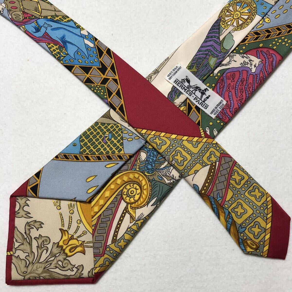 美品 希少デザイン HERMES エルメス ネクタイ スカーフ柄 神話 美品 希少デザイン HERMES エルメス ネクタイ スカーフ柄 神話