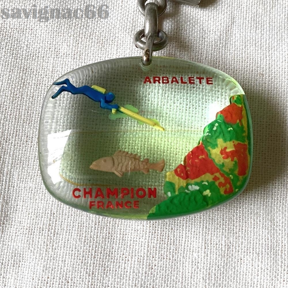 60年代 フレンチキーホルダー ブルボン CHAMPION 潜水 ダイバー 60年代 フレンチキーホルダー ブルボン CHAMPION 潜水 ダイバー