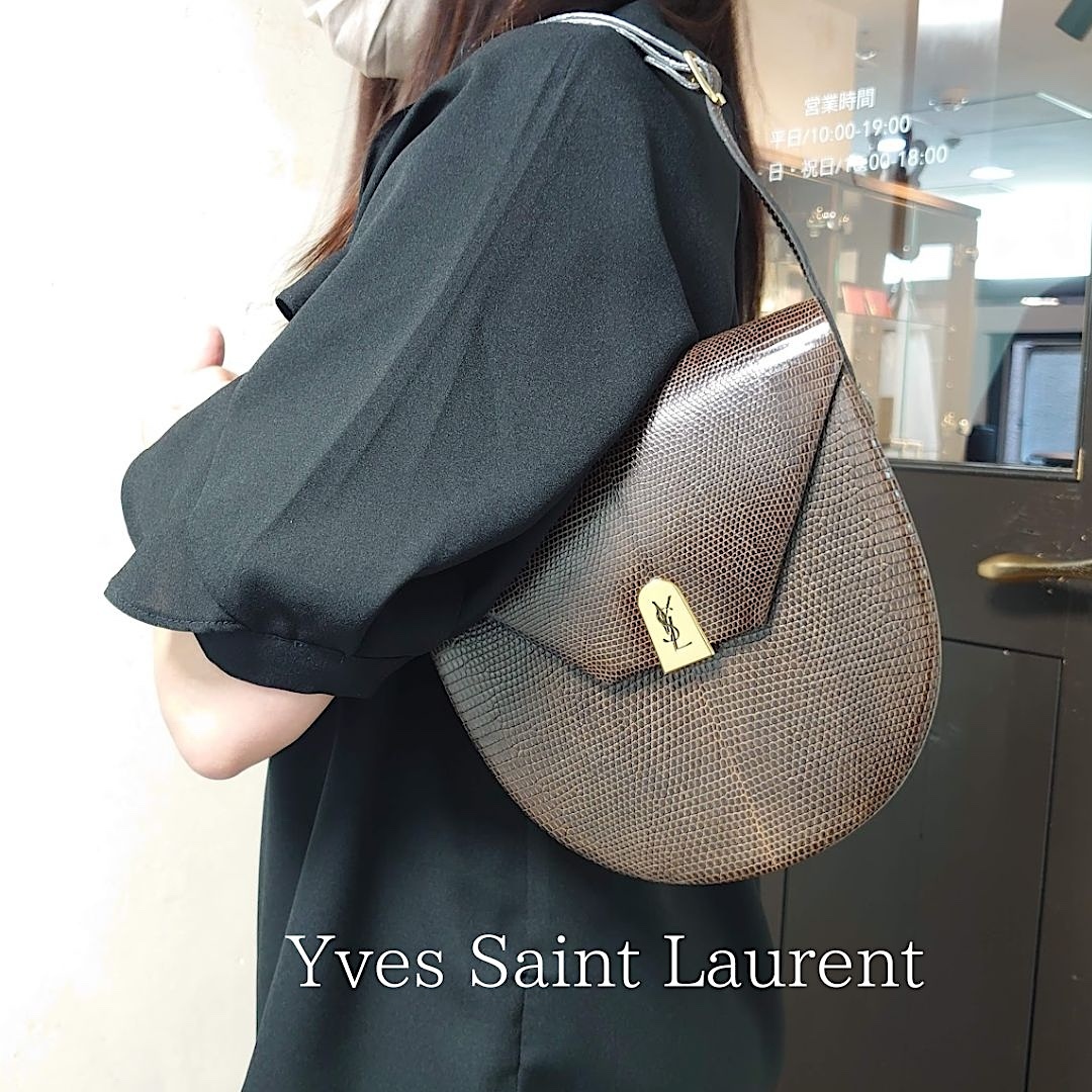 □Yves Saint Laurent イヴサンローラン ハンドバッグ ワン □Yves Saint Laurent イヴサンローラン ハンドバッグ ワン
