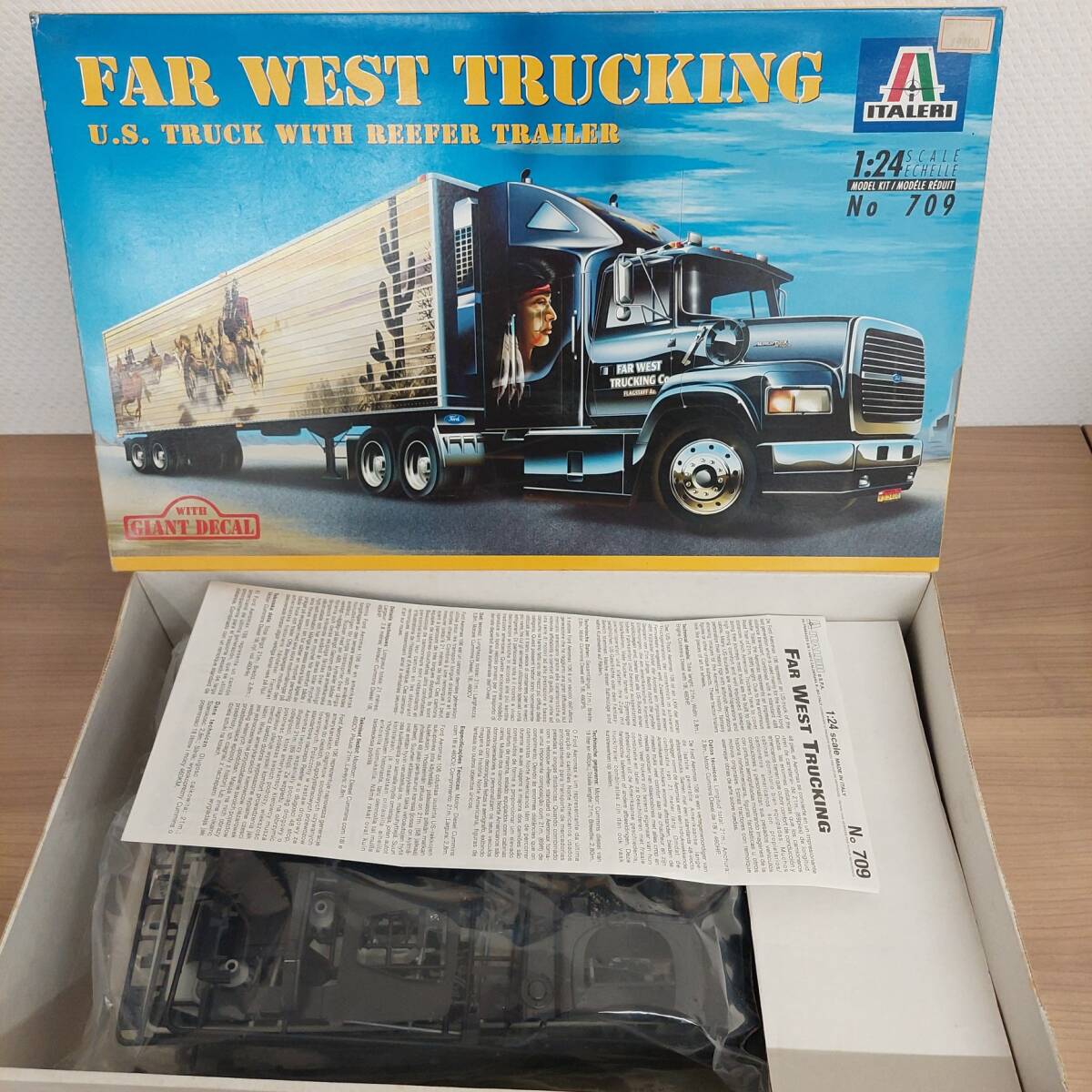 イタレリFar West Trucking 1:24 サーモキング Yahoo!オークション - 未組立 ITALERI イタレリ 1/24 No.709 FAR