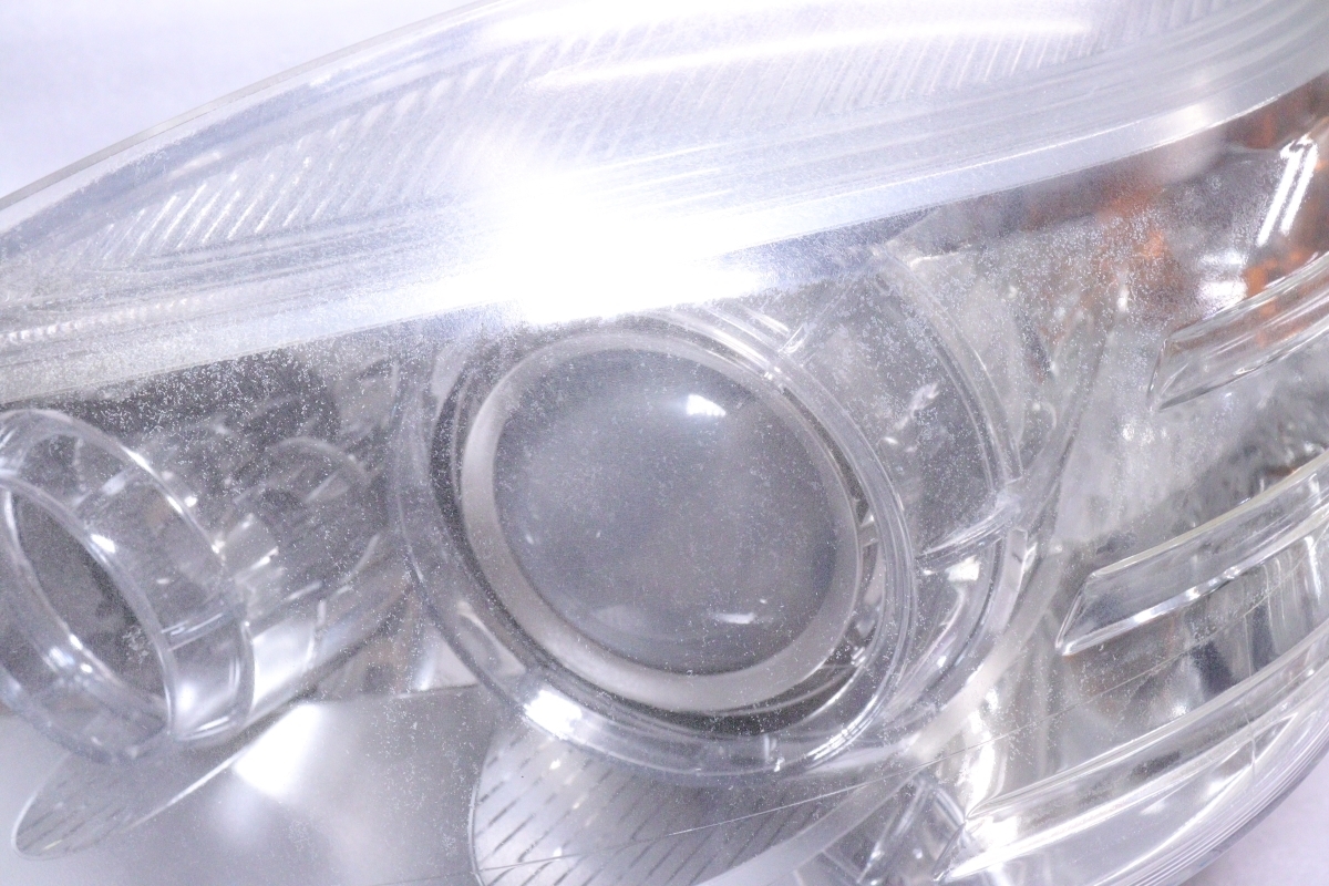 45-1301*HID W204 Benz C Class левая передняя фара A 204 820 91 61 металлизированный оригинальный * Mercedes * Benz (UK)