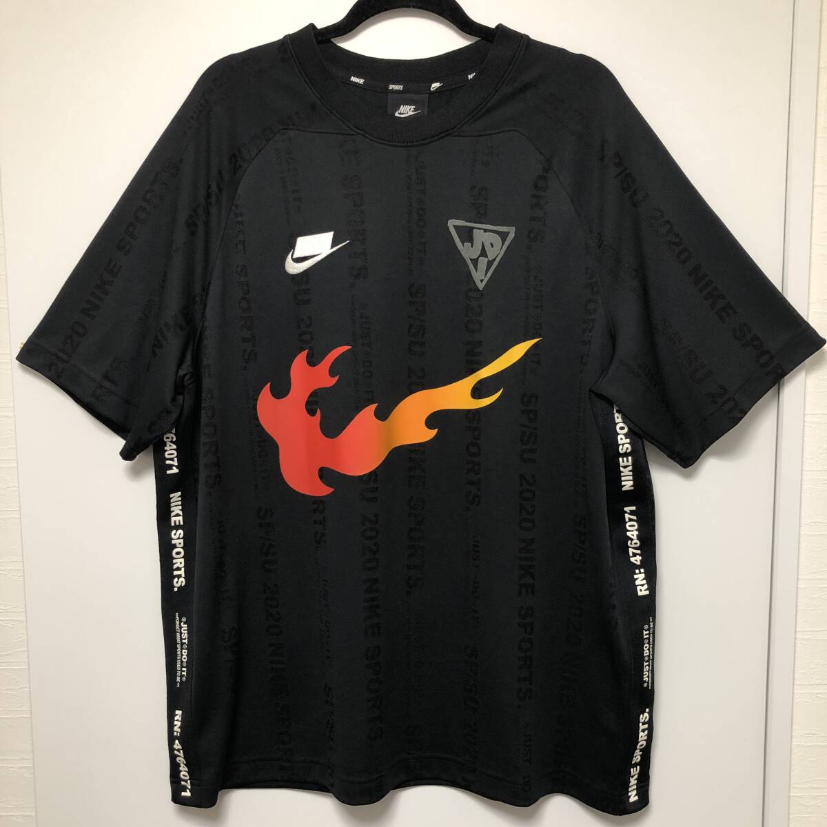 極美品 NIKE ナイキ FLAME SWOOSH ゲームシャツ 刺繍ロゴ 炎ロゴ 極美品 NIKE ナイキ FLAME SWOOSH ゲームシャツ 刺繍ロゴ 炎ロゴ
