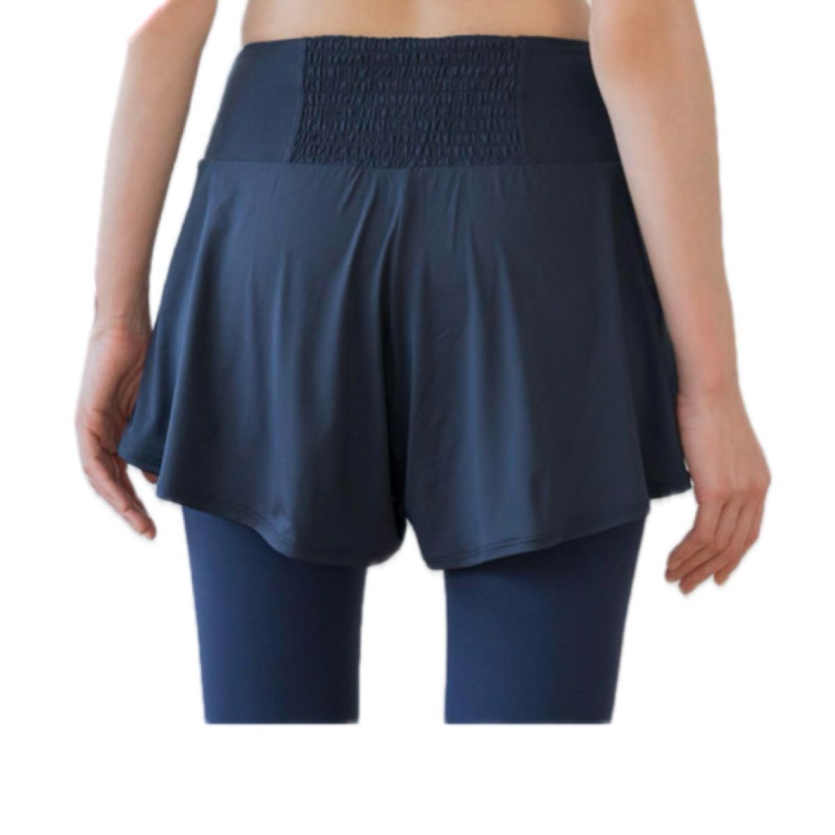 完売品【SUKALA】スカーラ ショートパンツ付きレギンス ネイビー 完売品【SUKALA】スカーラ ショートパンツ付きレギンス ネイビー