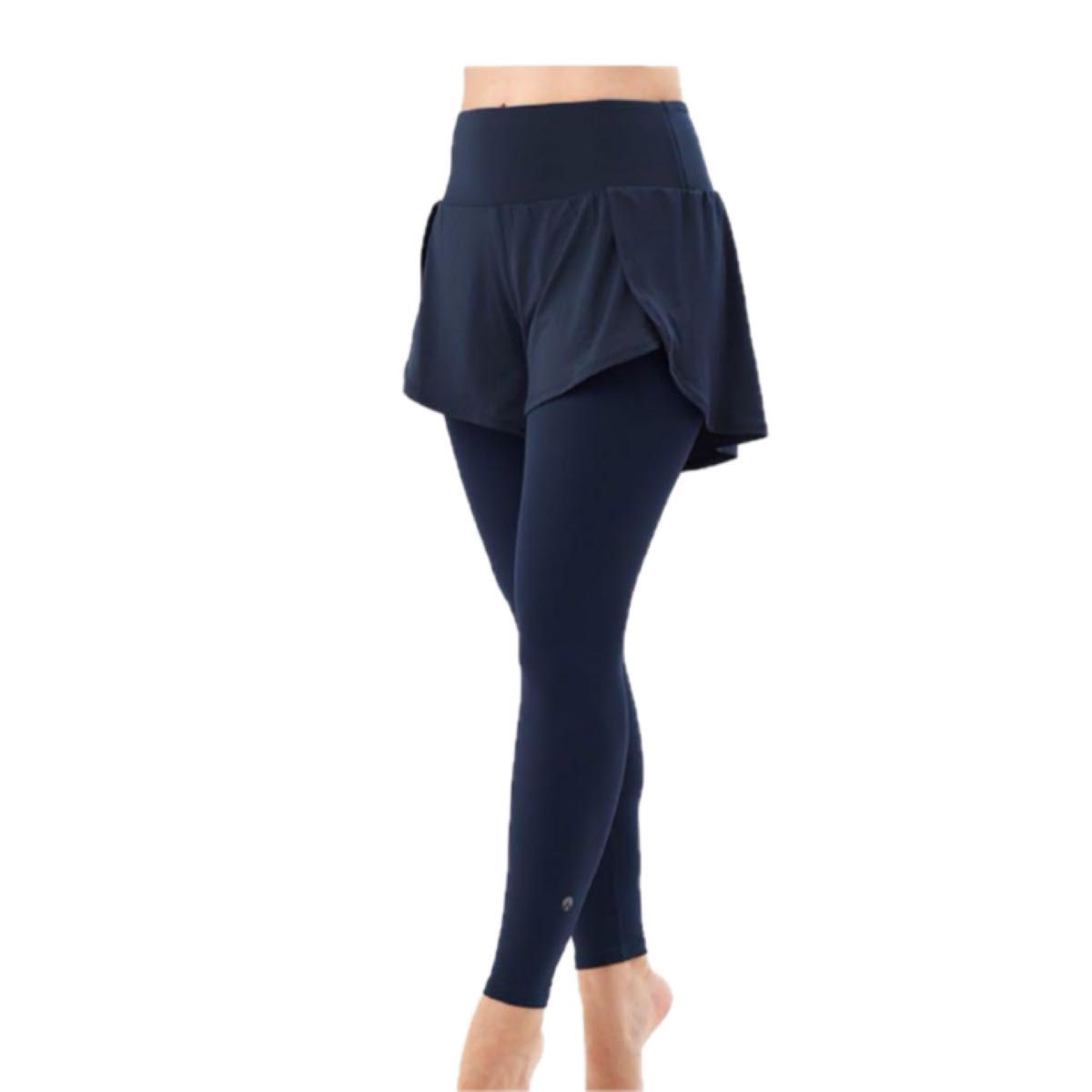 完売品【SUKALA】スカーラ ショートパンツ付きレギンス ネイビー 完売品【SUKALA】スカーラ ショートパンツ付きレギンス ネイビー