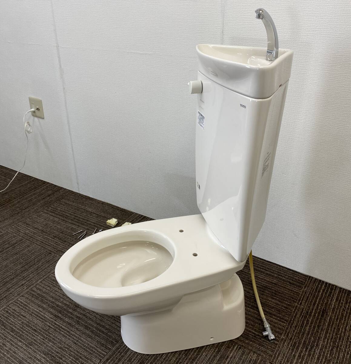 Yahoo!オークション - 【美品】TOTO トイレ便器(床下排水 Yahoo!オークション - 【美品】TOTO トイレ便器(床下排水