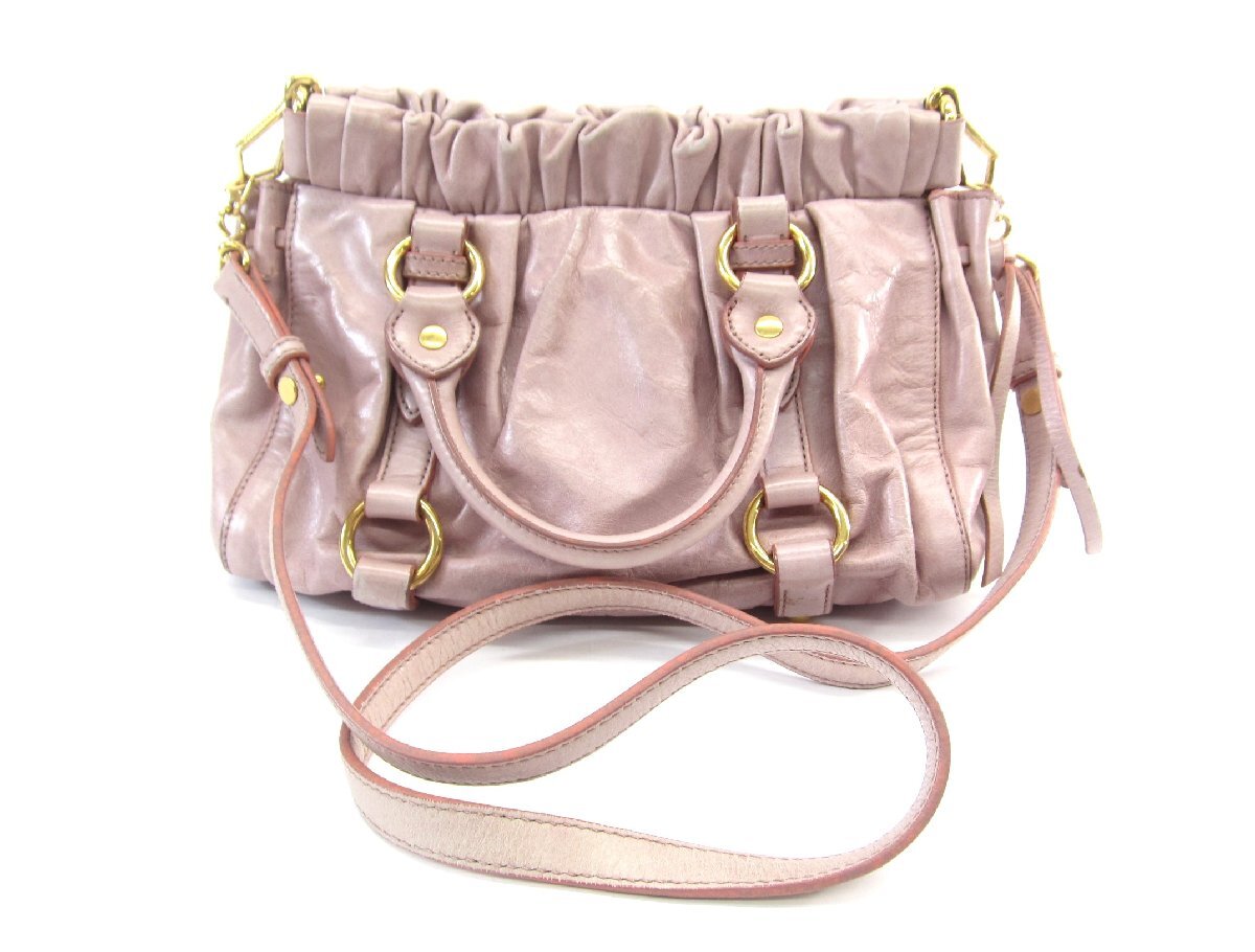 miu miu ミュウミュウ ショルダーバッグ ピンクベージュ 鞄 miu miu ミュウミュウ ショルダーバッグ ピンクベージュ 鞄