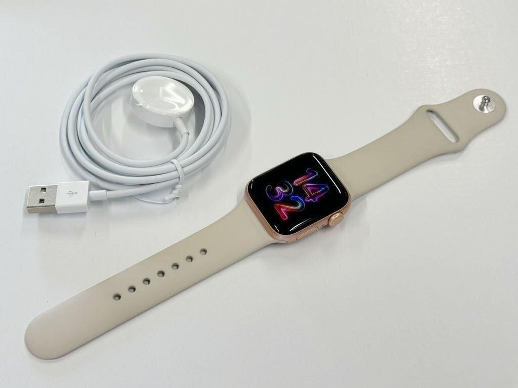 即決 バッテリー良好 初めての方もオススメ Apple Watch SE 40mm 即決 バッテリー良好 初めての方もオススメ Apple Watch SE 40mm