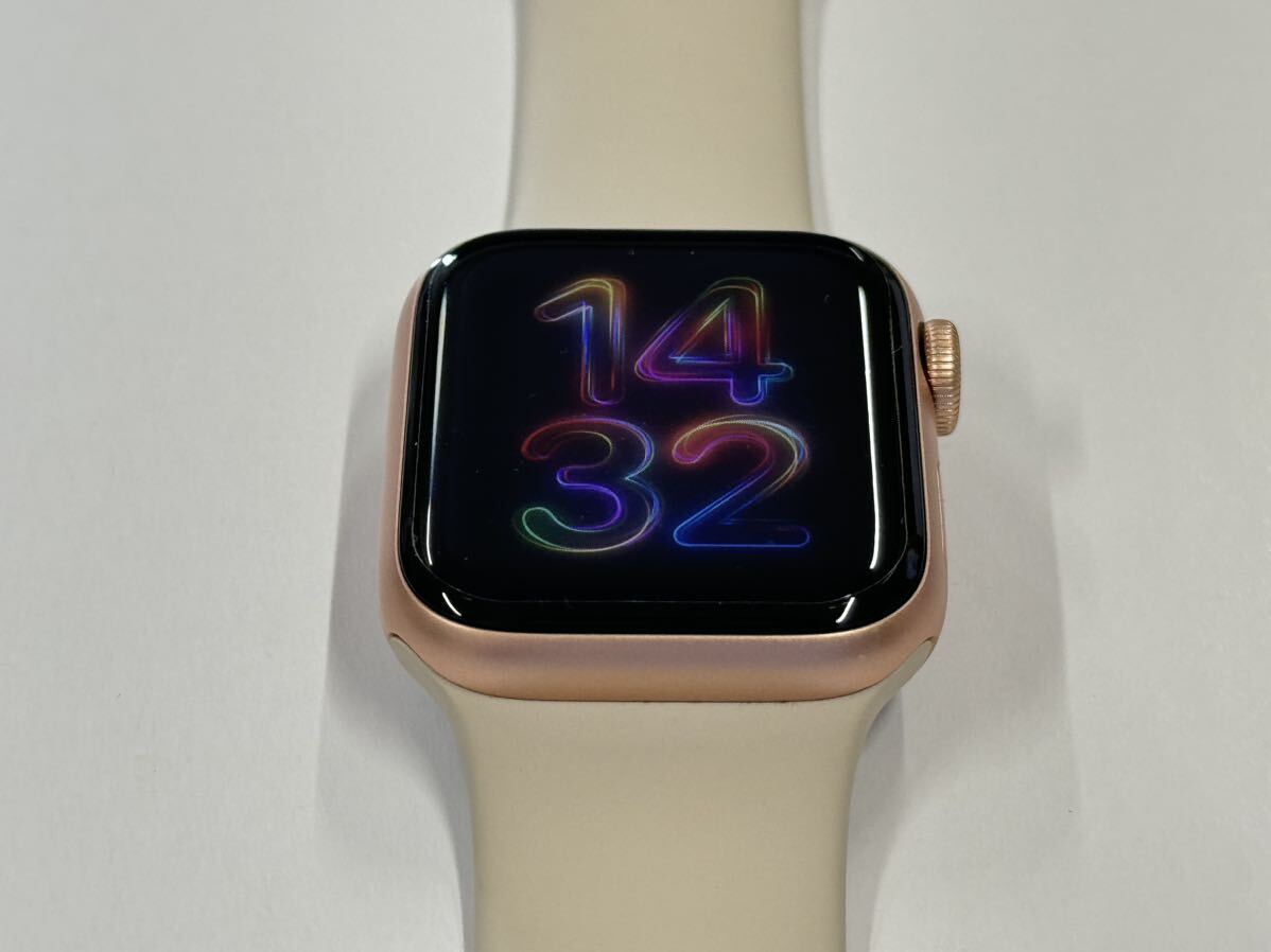 即決 バッテリー良好 初めての方もオススメ Apple Watch SE 40mm 即決 バッテリー良好 初めての方もオススメ Apple Watch SE 40mm