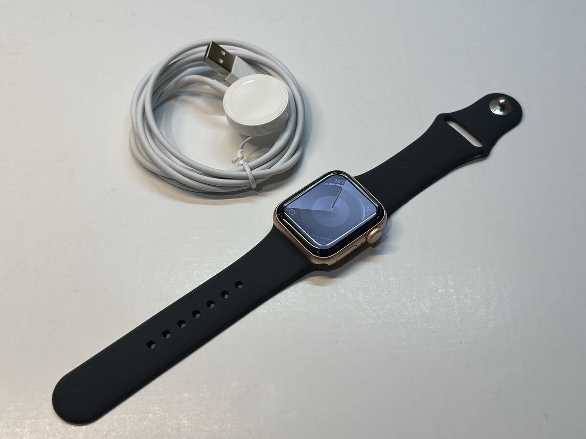 即決 初めての方もオススメ Apple Watch SE 40mm ゴールド 即決 初めての方もオススメ Apple Watch SE 40mm ゴールド