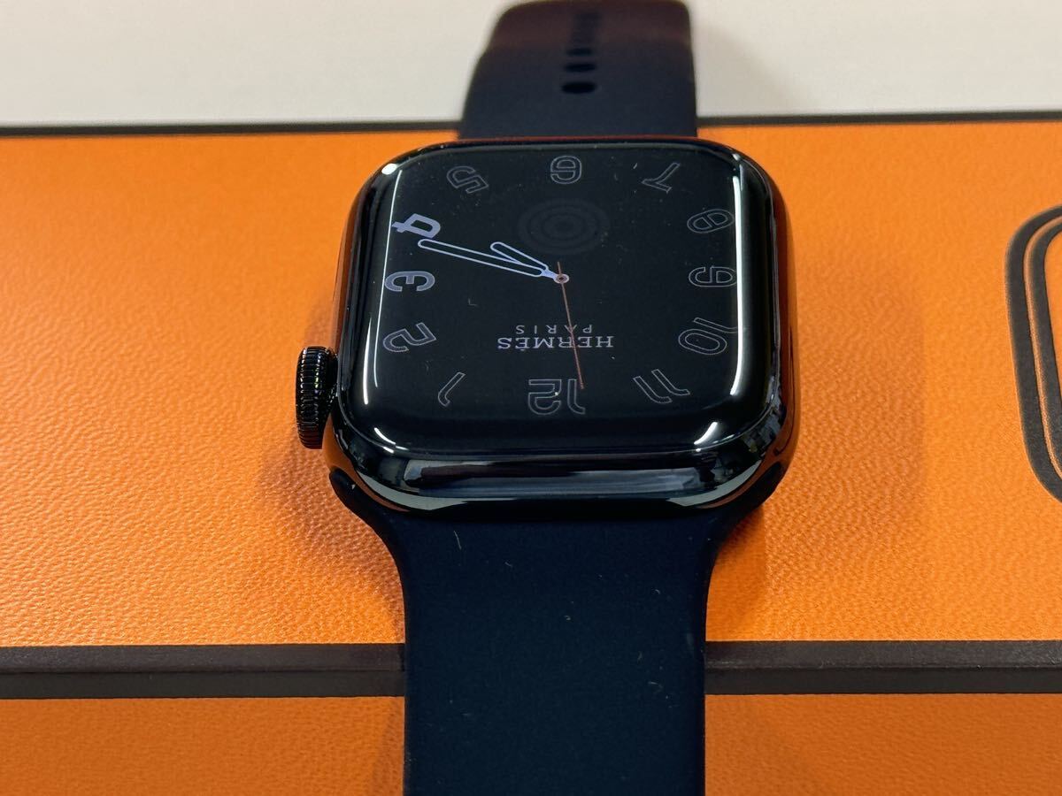 24k Gold Plated Hermes Apple Watch Series 9 41mm Swift 24k Gold Plated Hermes Apple Watch Series 9 41mm Swift