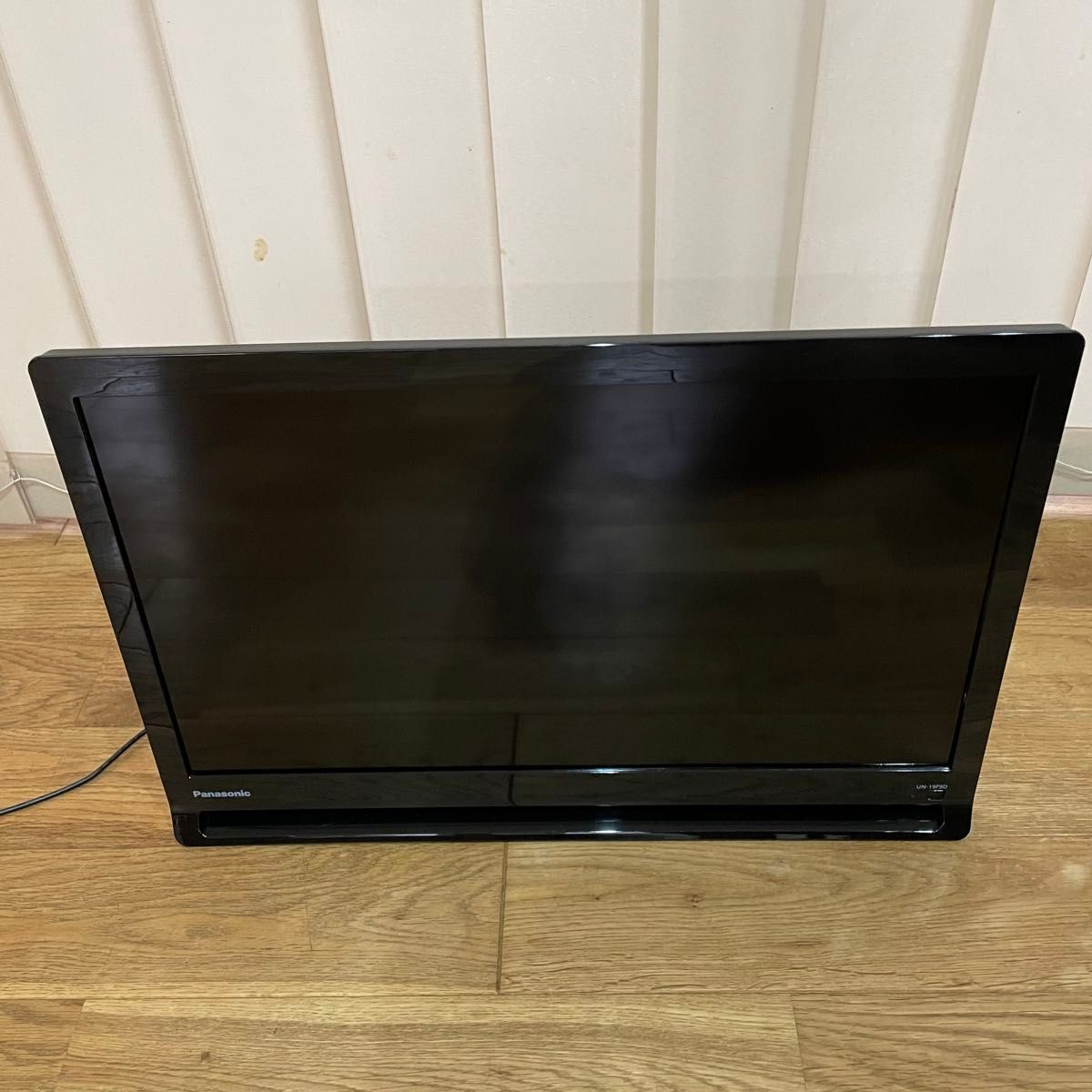 美品】Panasonic UN-19CF9D プライベート・ビエラ 液晶テレビ 美品】Panasonic UN-19CF9D プライベート・ビエラ 液晶テレビ
