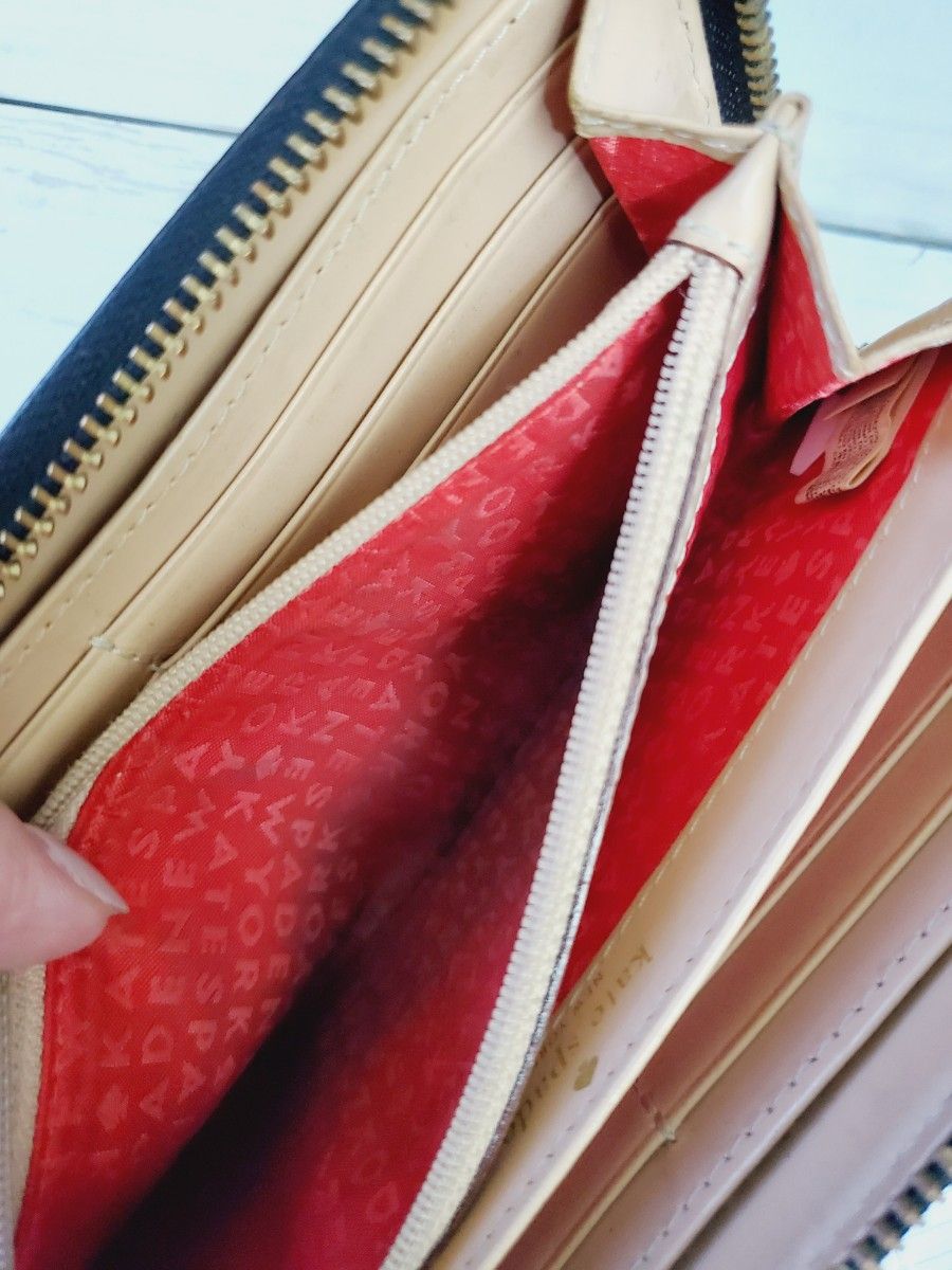 ケイトスペード kate spade 長財布 エナメル ボーダー アメリカ ケイトスペード kate spade 長財布 エナメル ボーダー アメリカ
