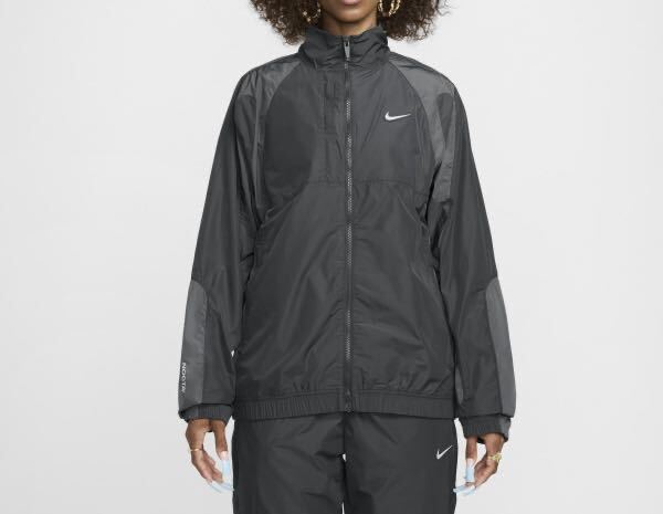 完売品 NIKE x NOCTA 2024SS ナイロントラックジャケットL 完売品 NIKE x NOCTA 2024SS ナイロントラックジャケットL