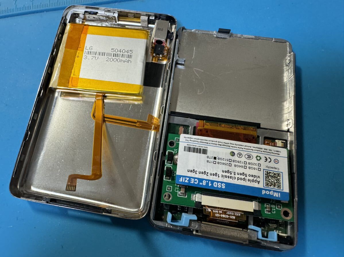 iPod classic ブラック SSD2TB 6世代 バッテリー2000mah新品 iPod classic ブラック SSD2TB 6世代 バッテリー2000mah新品