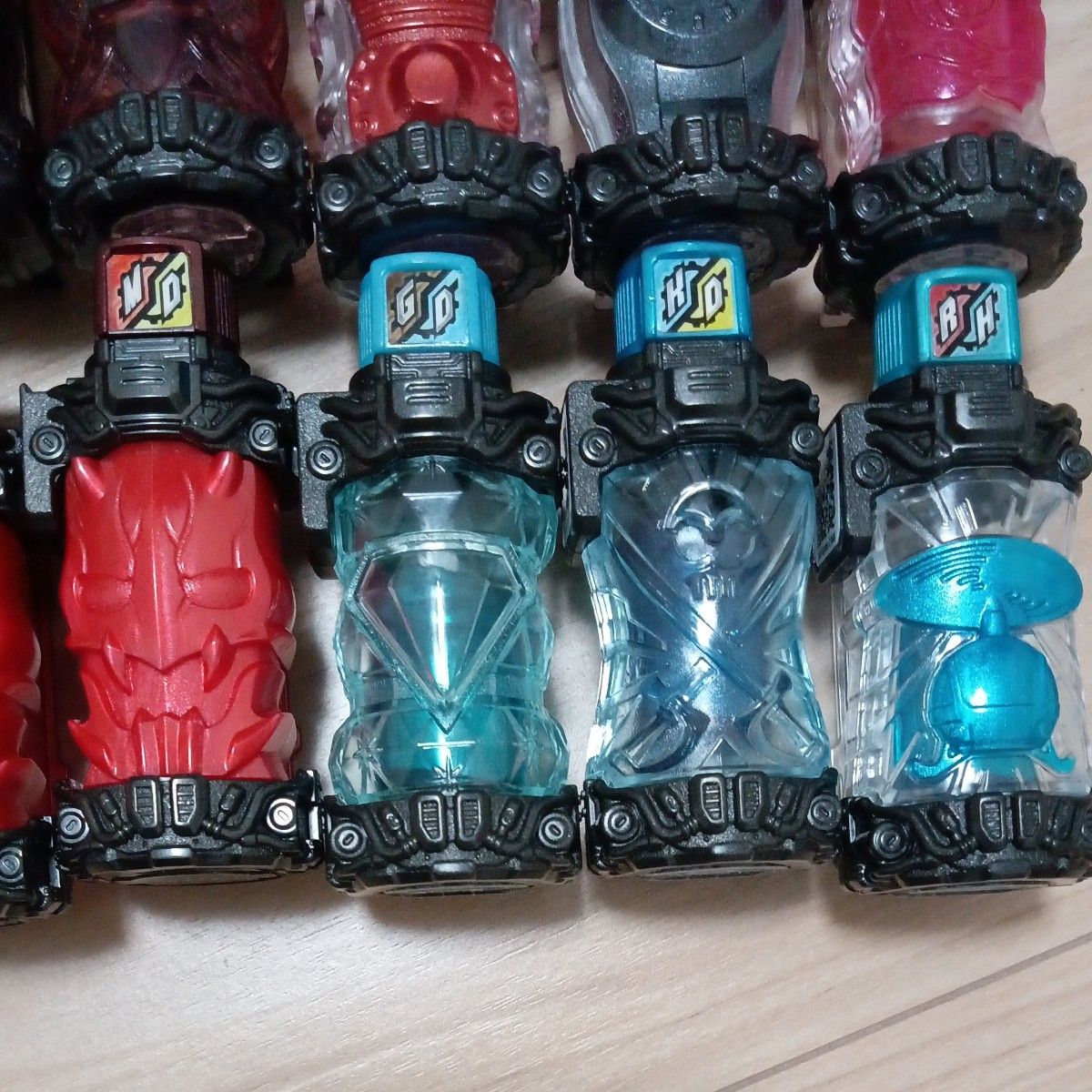 フルボトル 仮面ライダービルド 色々セット|Yahoo!フリマ(旧 フルボトル 仮面ライダービルド 色々セット|Yahoo!フリマ(旧