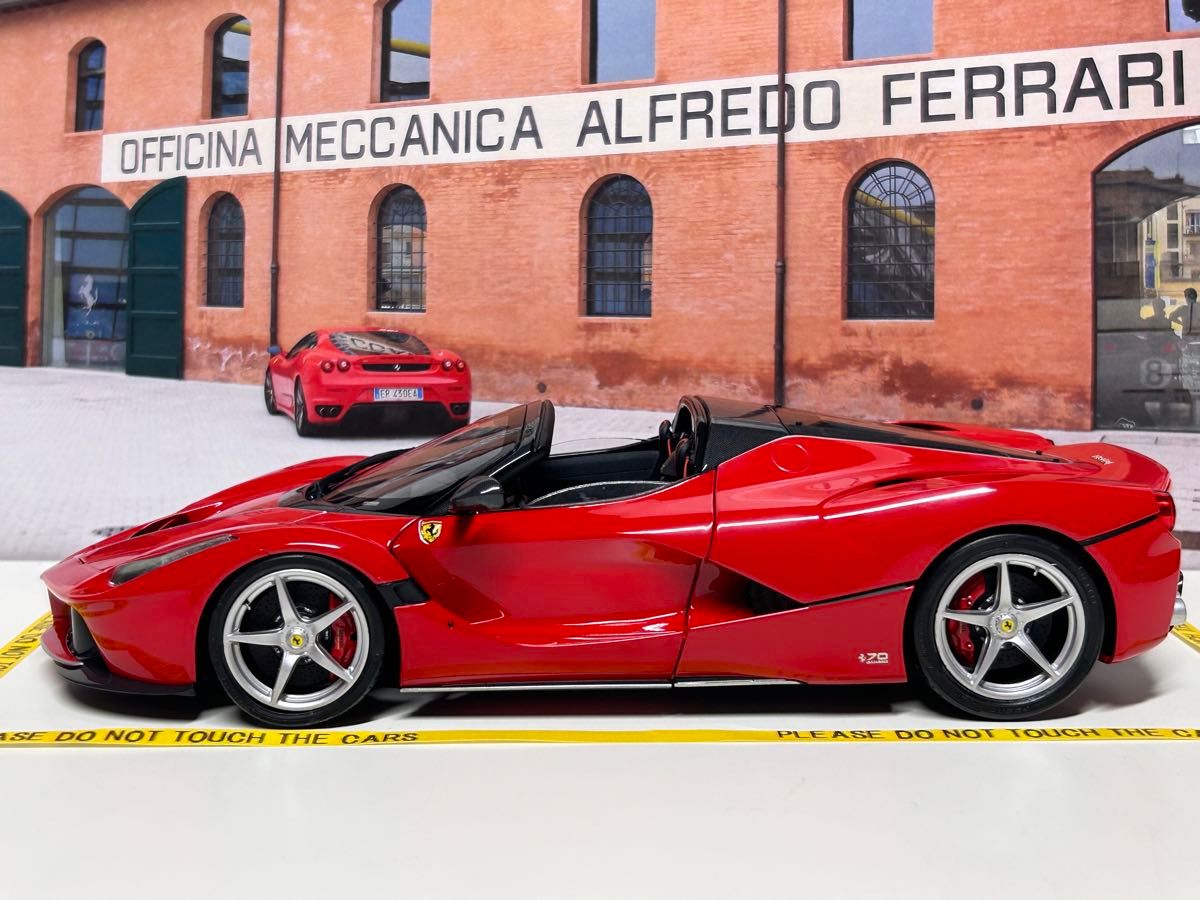 BBR 1/18 Ferrari La Ferrari Aperta Rosso corsa フェラーリ ラ BBR 1/18 Ferrari La Ferrari Aperta Rosso corsa フェラーリ ラ