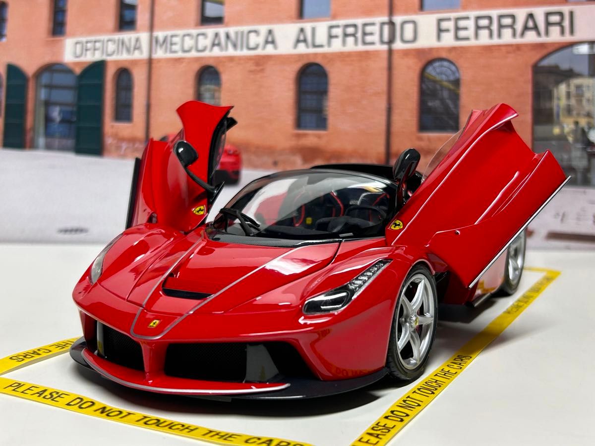 BBR 1/18 Ferrari La Ferrari Aperta Rosso corsa フェラーリ ラ BBR 1/18 Ferrari La Ferrari Aperta Rosso corsa フェラーリ ラ