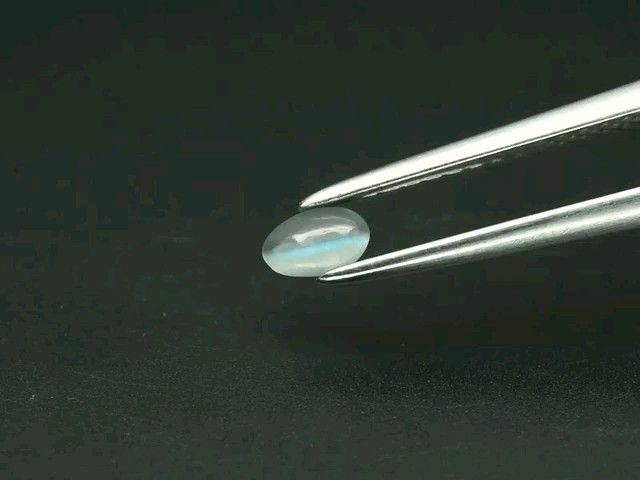 No.395 アレキサンドライト キャッツアイ 約0.12ct 約4mm×2.7mm スリランカ産