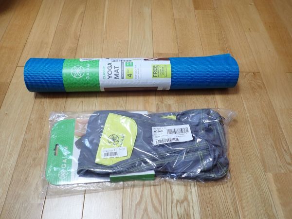 ☆新品 Gaiam Cargo Yoga Mat Bag + Restore Yoga Mat - 4MM セット ☆_画像2
