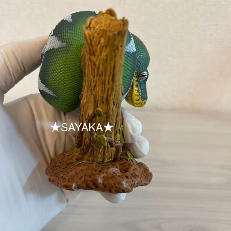 【動物の惑星】スーパーレア!!韓国88体限定エメラルドツリーボア赤! 日本初上陸 Yahoo!オークション - 【動物の惑星】特大88体限定 エメラルド