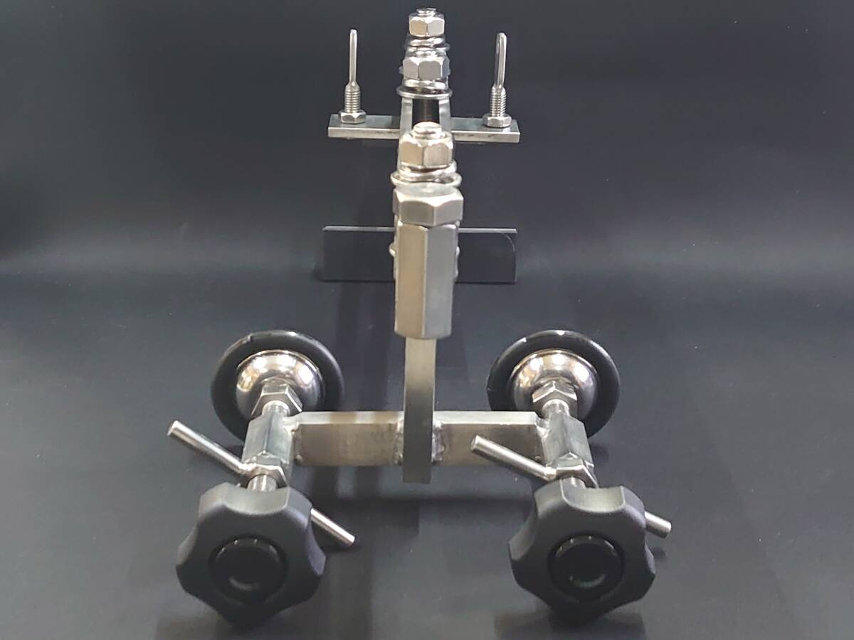 8400円 ステンレス製 車止めマルチ竿受けベース 200㎜ブロック巾 8400円 ステンレス製 車止めマルチ竿受けベース 200㎜ブロック巾