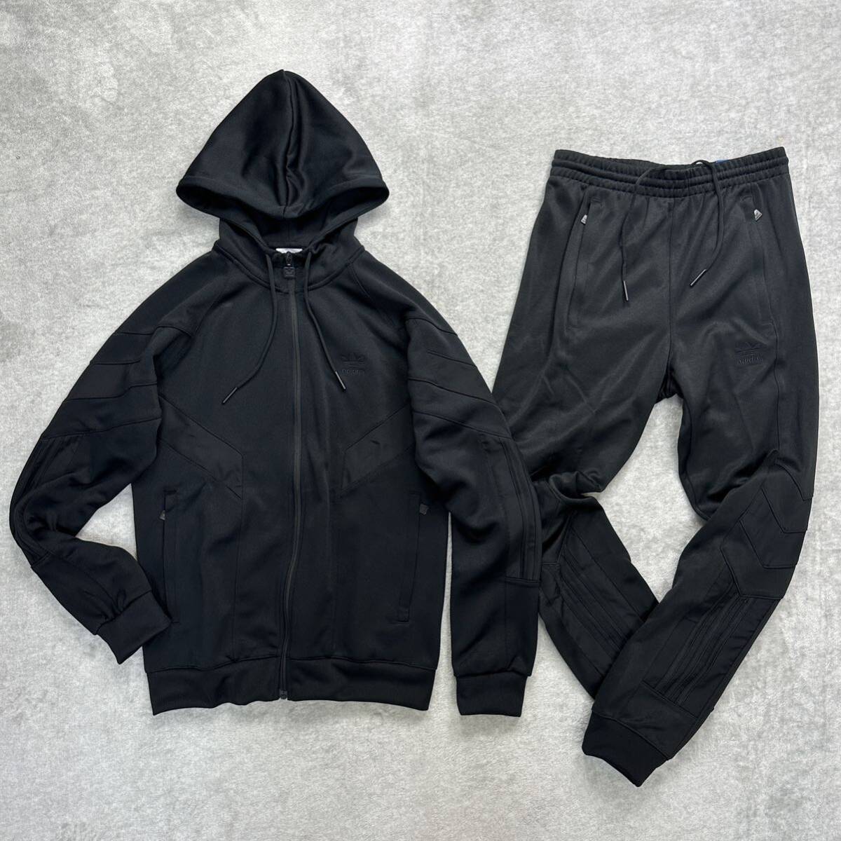 新品未使用 adidas Originals Mサイズ アディダス オリジナルス 新品未使用 adidas Originals Mサイズ アディダス オリジナルス