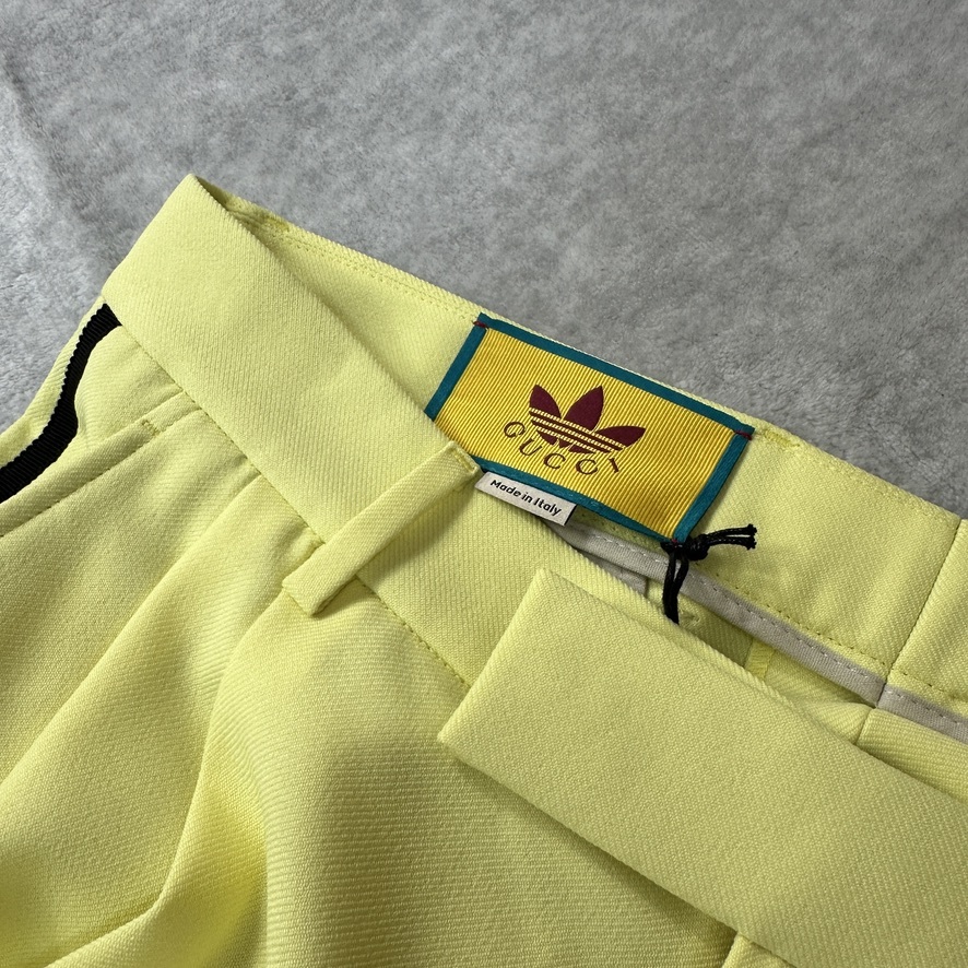 新品未使用 Lサイズ相当 48サイズ GUCCI adidas グッチ 新品未使用 Lサイズ相当 48サイズ GUCCI adidas グッチ