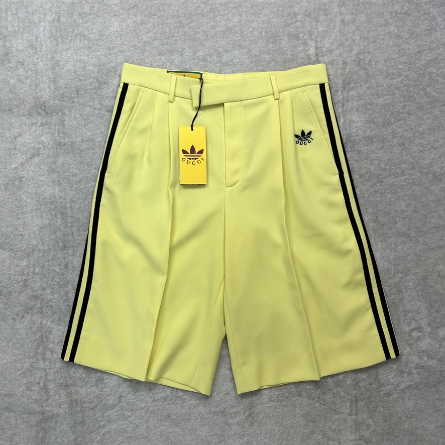 新品未使用 Lサイズ相当 48サイズ GUCCI adidas グッチ 新品未使用 Lサイズ相当 48サイズ GUCCI adidas グッチ