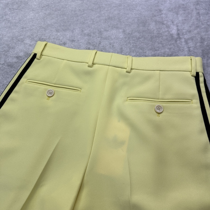 新品未使用 Lサイズ相当 48サイズ GUCCI adidas グッチ 新品未使用 Lサイズ相当 48サイズ GUCCI adidas グッチ