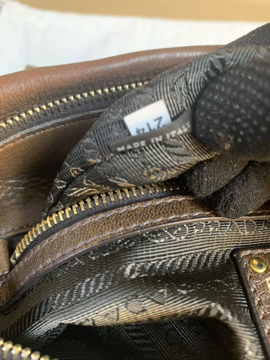 セール 中古 PRADA プラダ 2WAY バッグ レザー ショルダー セール 中古 PRADA プラダ 2WAY バッグ レザー ショルダー