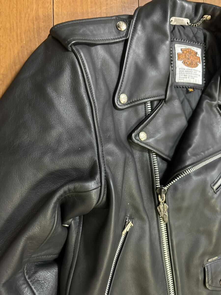 美品 HARLEY DAVIDSON ハーレーダビッドソン エンボス加工 美品 HARLEY DAVIDSON ハーレーダビッドソン エンボス加工