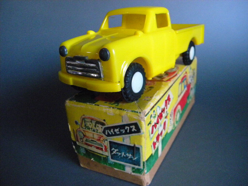 当時物 DATSUN 1000 TRUCK 220/320 昭和30年代 ダットサン 当時物 DATSUN 1000 TRUCK 220/320 昭和30年代 ダットサン