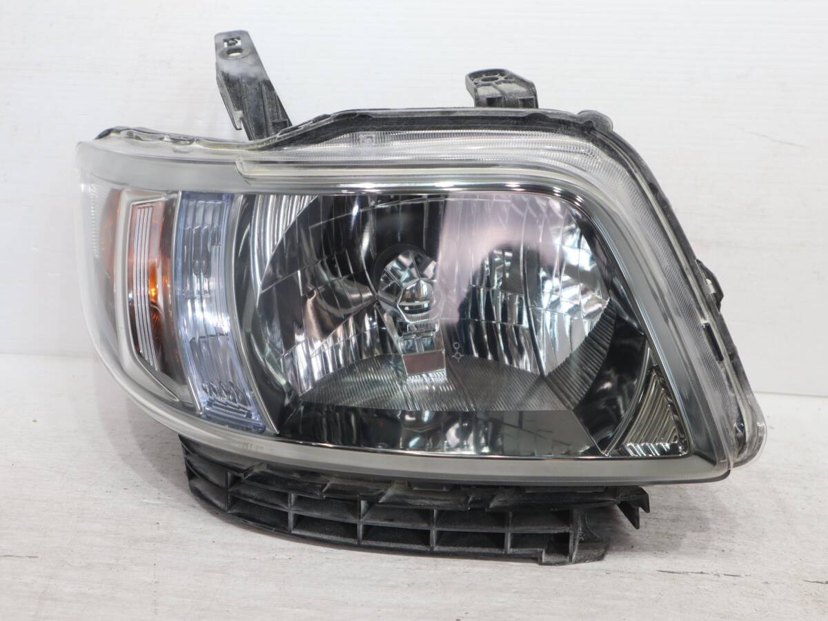 キレイ HID 【コーティング済】 キセノン　迅速発送 車検〇 STANLEY P4770 迅速発送 管理BR55-32 フーガ Y50 ヘッドライト 左右 キレイ HID コーティング済 キセノン 迅速発送 車検〇 STANLEY