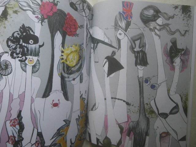 Stephen Jones 帽子 ハット A Magazine マッツ・グスタフソン/ラフ・シモンズ/David Downton/マーク・ニューソン/BIBA Barbara Hulanicki - デザイン Stephen Jones 帽子 ハット A Magazine マッツ・グスタフソン/ラフ・シモンズ/David Downton/マーク・ニューソン/BIBA Barbara Hulanicki - デザイン