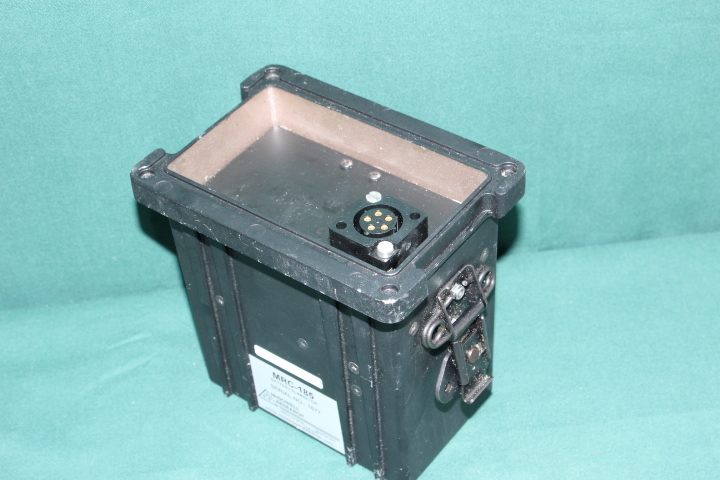 沖縄米軍使用 ROVER MRC-185 バッテリーエリミネーター ブラックカラー 良品 動作未確認 資料用 コレクショなどに_画像2