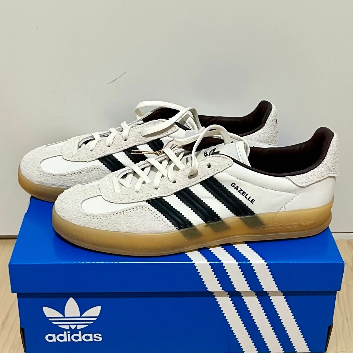新品23 5】Hikari Shibata × adidas Originals Gazelle Indoor 新品23 5】Hikari Shibata × adidas Originals Gazelle Indoor