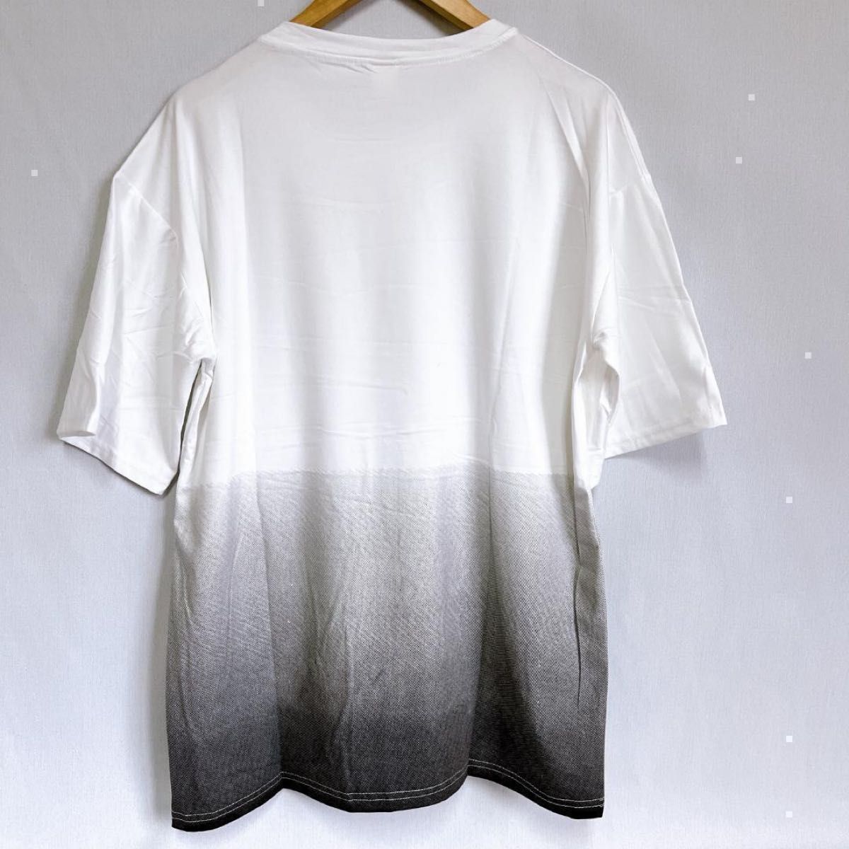 グラデーション Tシャツ XL メンズ トップス 黒 白 モノトーン グラデーション Tシャツ XL メンズ トップス 黒 白 モノトーン