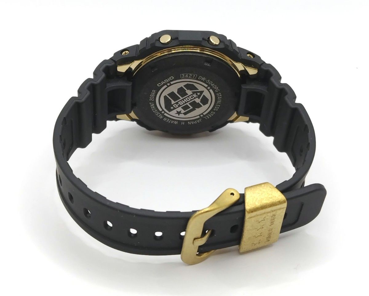 極美品】カシオ G-SHOCK DW-5040PG-1JR 5000シリーズ 40周年記念 極美品】カシオ G-SHOCK DW-5040PG-1JR 5000シリーズ 40周年記念
