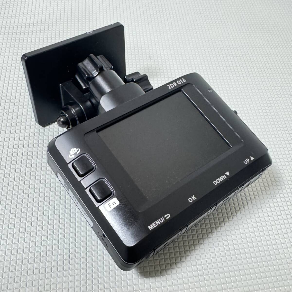 アップデート済 ZDR-016 前後2カメラ コムテック ドライブ アップデート済 ZDR-016 前後2カメラ コムテック ドライブ
