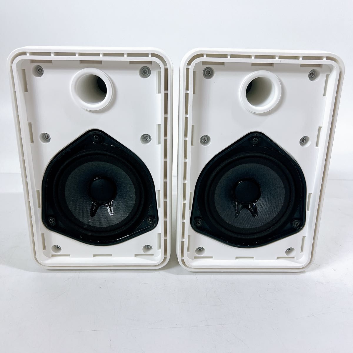 Bose スピーカーシステム 101MMW ペア ブラケット 天井吊り下げ Bose スピーカーシステム 101MMW ペア ブラケット 天井吊り下げ