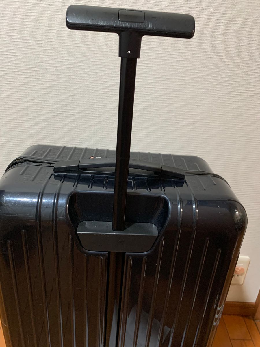 廃盤】RIMOWA リモワ SALSA AIR サルサエアー 4輪 ネイビー 紺色 廃盤】RIMOWA リモワ SALSA AIR サルサエアー 4輪 ネイビー 紺色