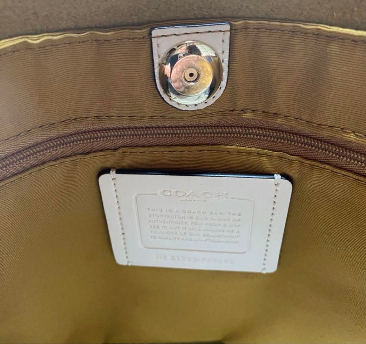 未使用品 コーチ COACH トートバッグ ダービートート ショルダー 未使用品 コーチ COACH トートバッグ ダービートート ショルダー